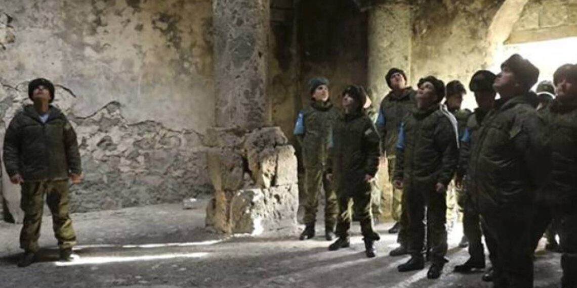 Российские миротворцы посетили монастырь Дадиванк