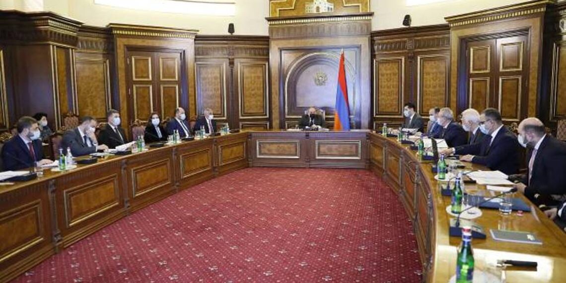 В правительстве обсуждены рамки проекта среднесрочной программы расходов на 2023- 2025 гг.