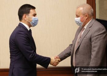 Председатель КГД Армении и посол РФ обсудили вопросы сотрудничества в сфере таможенного администрирования