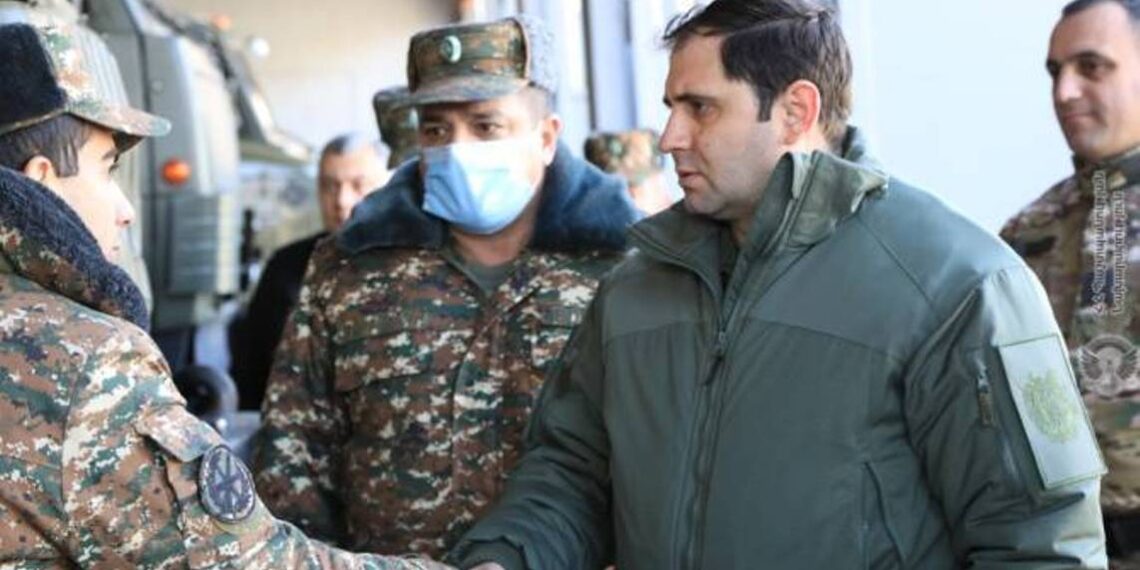 Сурен Папикян посетил ряд воинских частей, дислоцированных на южном направлении Армении