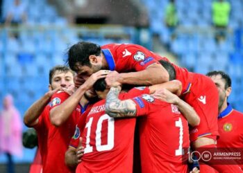Сборная Армении по футболу сохранила свою позицию в рейтинге ФИФА