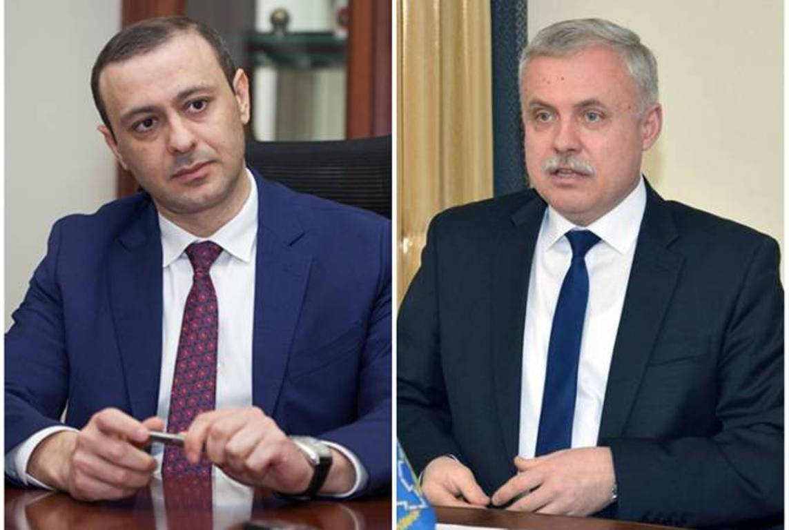 Секретарь Совбеза Армен Григорян и Станислав Зась обсудили ситуацию на армяно- азербайджанской границе