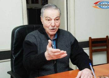 Альберт Азарян отмечает 93-летие