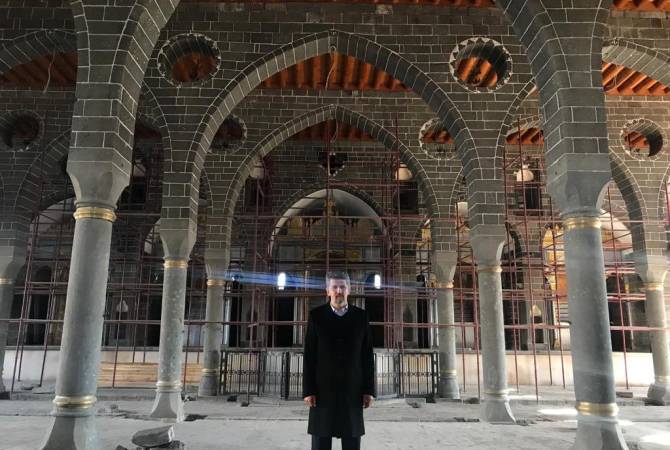 Гаро Пайлан посетил армянскую церковь Св. Киракос в Диарбекире