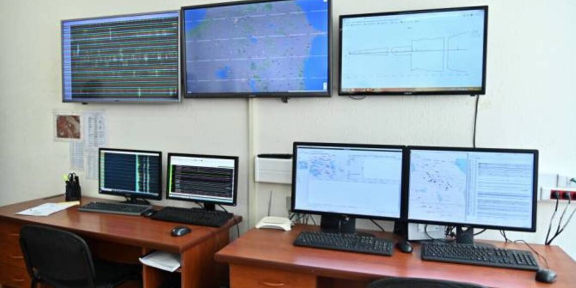 Специализированные группы МЧС проведут исследования для выяснения возможных последствий