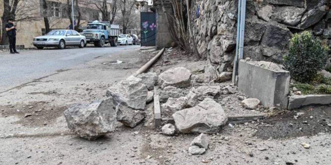 Какой ущерб причинило землетрясение: МЧС приводит подробности