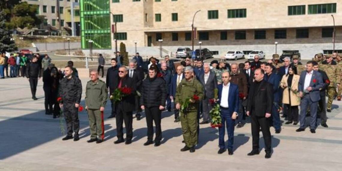 По случаю 34-й годовщины Арцахского движения президент Арутюнян отдал дань уважения памяти павших героев