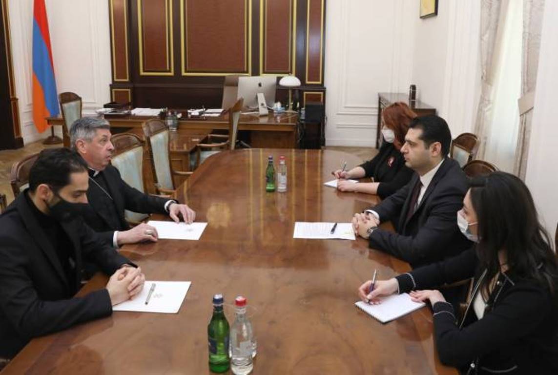 Вице-премьер Республики Армения принял нунция Святого Престола Жозе Авелину Бетанкура