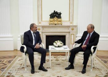 Путин и Пашинян обсудили российско-украинские отношения и вопросы региональной безопасности