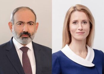 Премьер-министр направил поздравление премьер-министру Эстонии