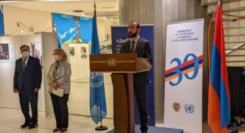 Арарат Мирзоян принял участие в открытии выставки, посвященной 30-летию членства Армении в ООН