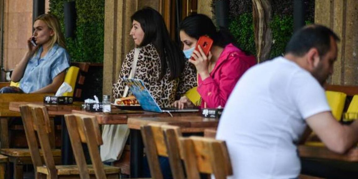 Ношение масок уже не обязательно