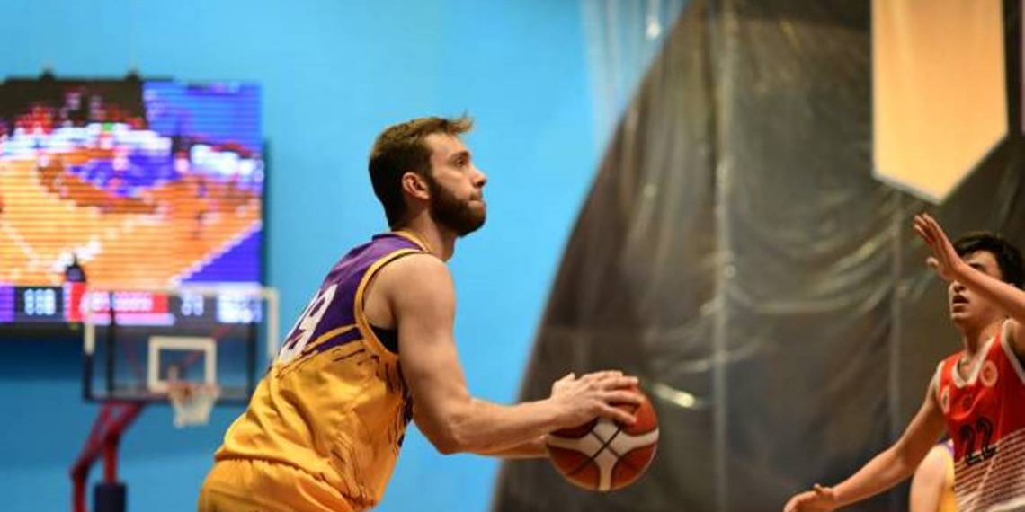 «Урарту» – новый лидер первенства по баскетболу