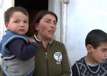 Карен Варданян по случаю 8 марта перечислил многодетным матерям Сюникской области Армении 96 млн драмов