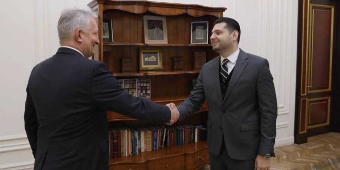 Вице-премьер Армении и посол Германии обсудили широкий круг вопросов, представляющих взаимный интерес