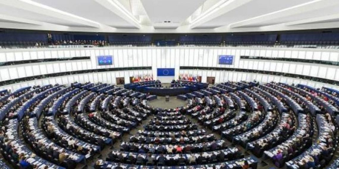 Новая резолюция Европарламента призывает Азербайджан защищать армянское наследие Карабаха