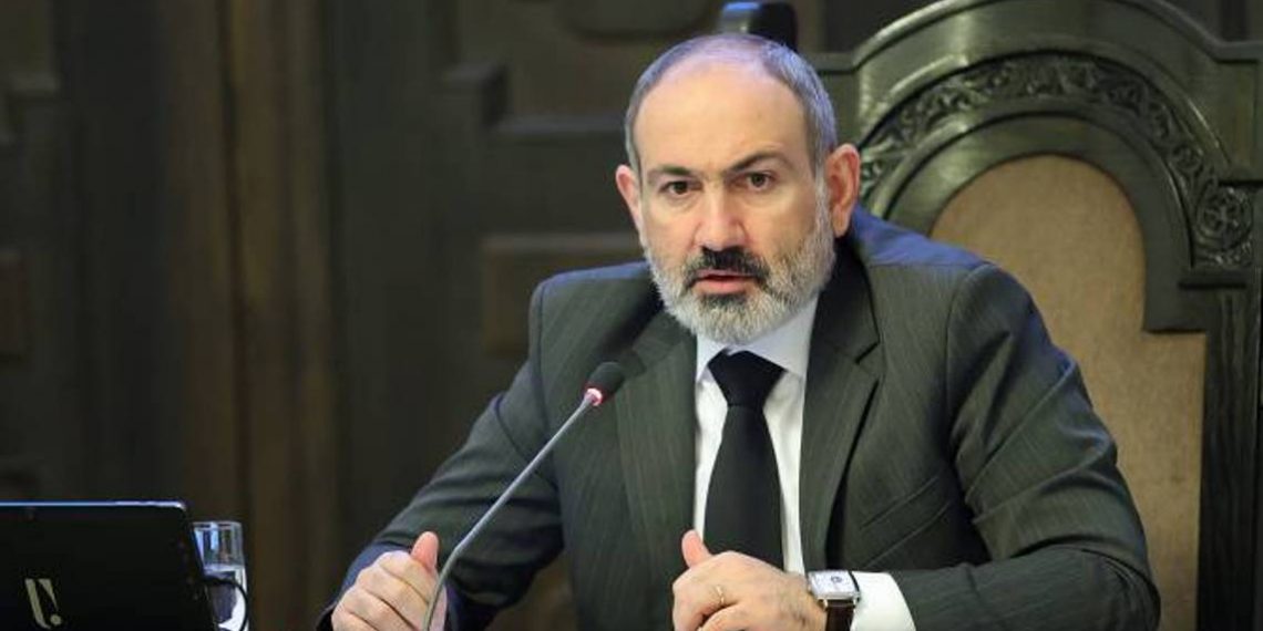 Никол Пашинян коснулся напряженной ситуации в Арцахе