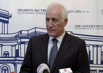 Внешнеполитическая повестка президента не может отличаться от повестки правительства: Хачатурян