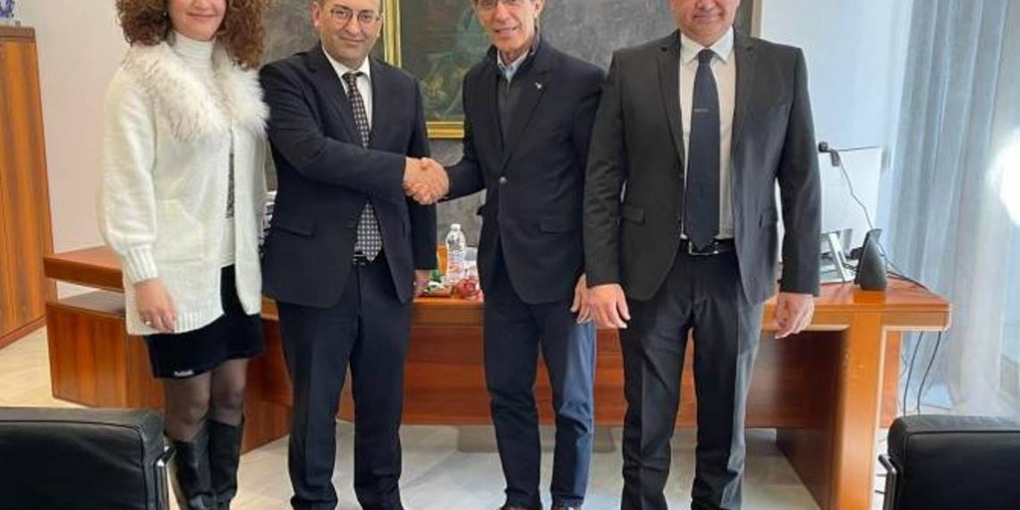 Посол Мкртчян в Салониках представил предстоящие программы в сфере экономики и торговли