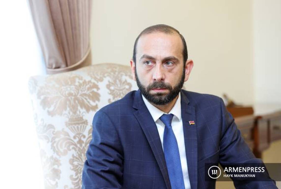 Министр иностранных дел Армении выедет в Париж