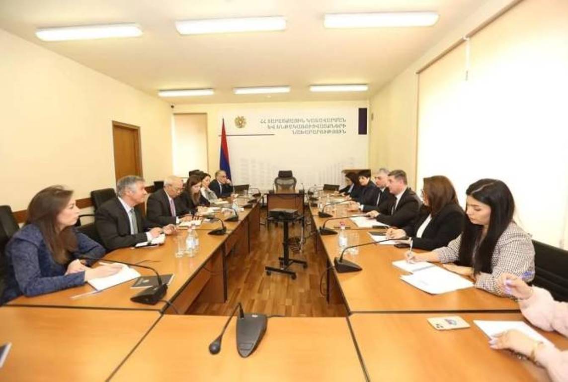 Азиатский банк развития намерен продолжать программы, реализуемые в Армении