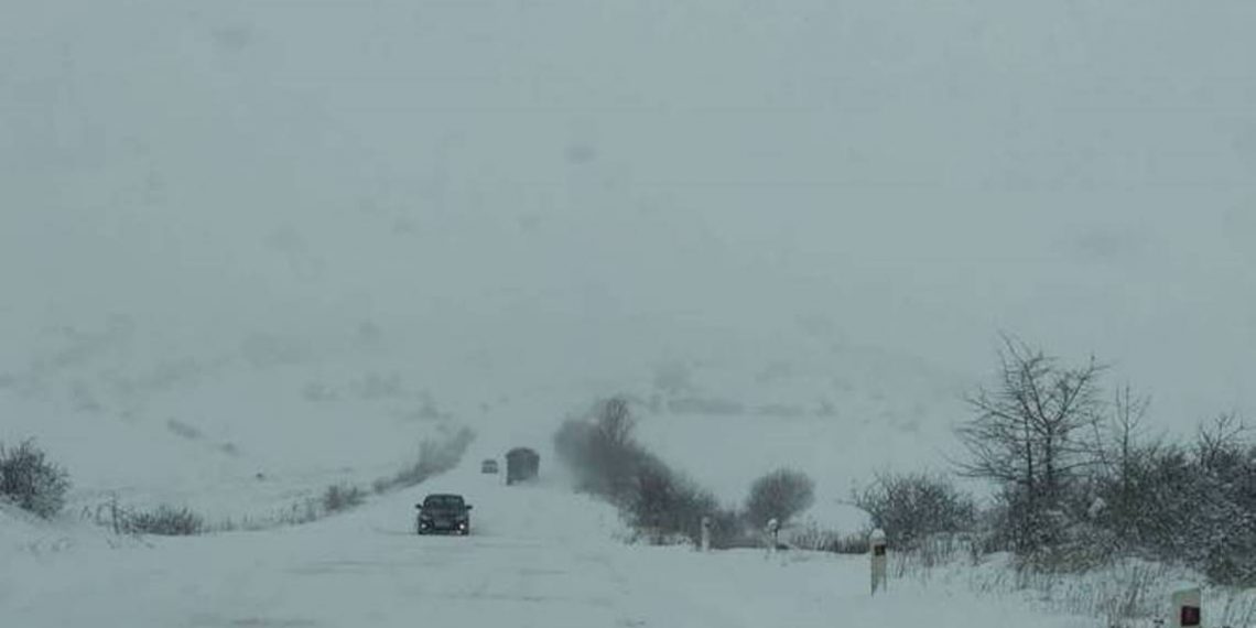 В Мартунинском районе Арцаха высота снежного покрова —  1-1,5 м:  есть закрытые и труднопроходимые дороги