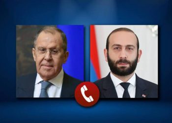 Арарат Мирзоян провел телефонный разговор с главой МИД РФ Сергеем Лавровым