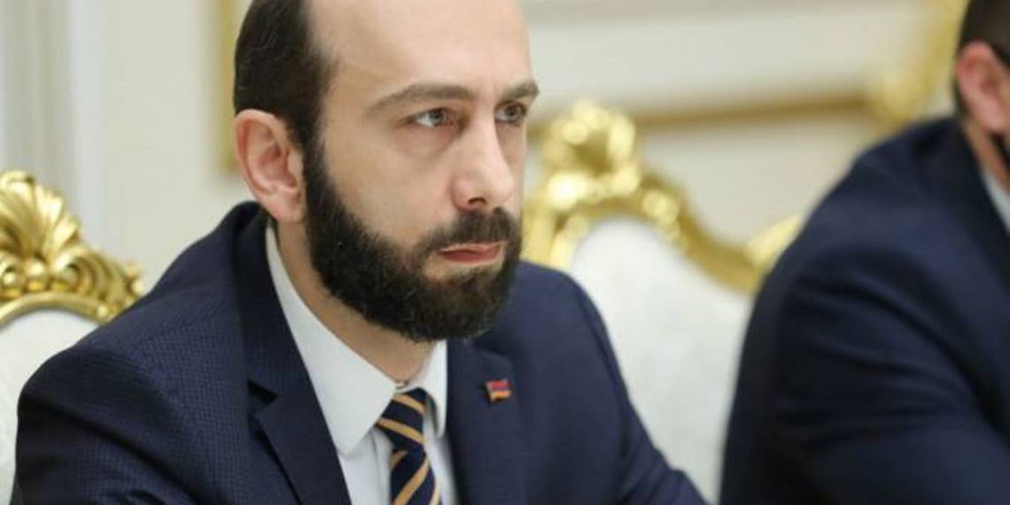 Арарат Мирзоян прокомментировал отказ главы МИД Азербайджана от встречи в Стокгольме