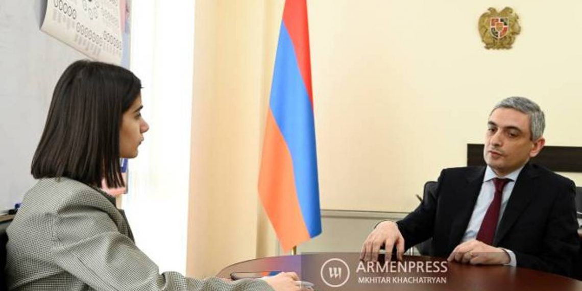 Замминистра ВТП пояснил, почему в условиях санкций специалисты сферы ИТ предпочитают Армению