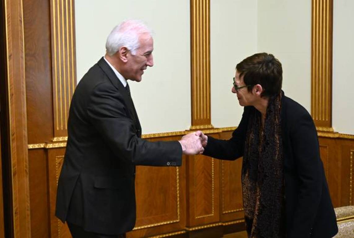 Президент встретился с Чрезвычайным и полномочным послом Франции в Армении