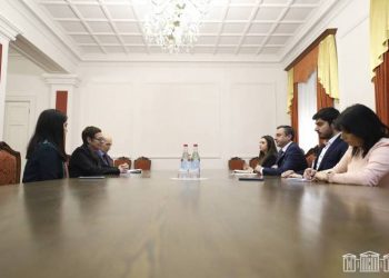 Арцах никогда не может быть частью Азербайджана: вице-спикер НС Армении принял посла Франции