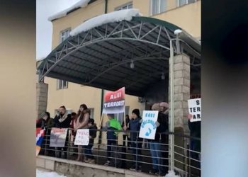 Арцахец жил и будет жить в Арцахе: женщины Степанакерта обратились с призывом к международным организациям