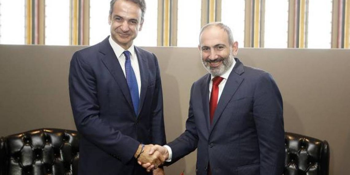 Никол Пашинян направил премьер-министру Греции поздравительное послание