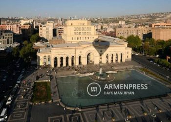 К Армении приближаются теплые воздушные потоки: температура воздуха повысится на 15-20 градусов