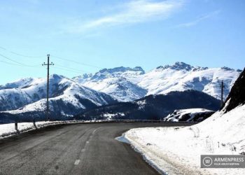 На территории Армении есть закрытые и труднопроходимые дороги. Ларс открыт