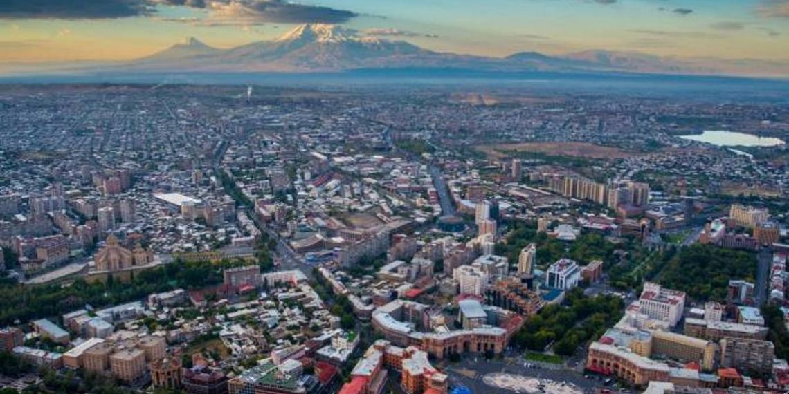 В Армении потеплеет на 7-10 градусов, 28 марта ожидается усиление ветра