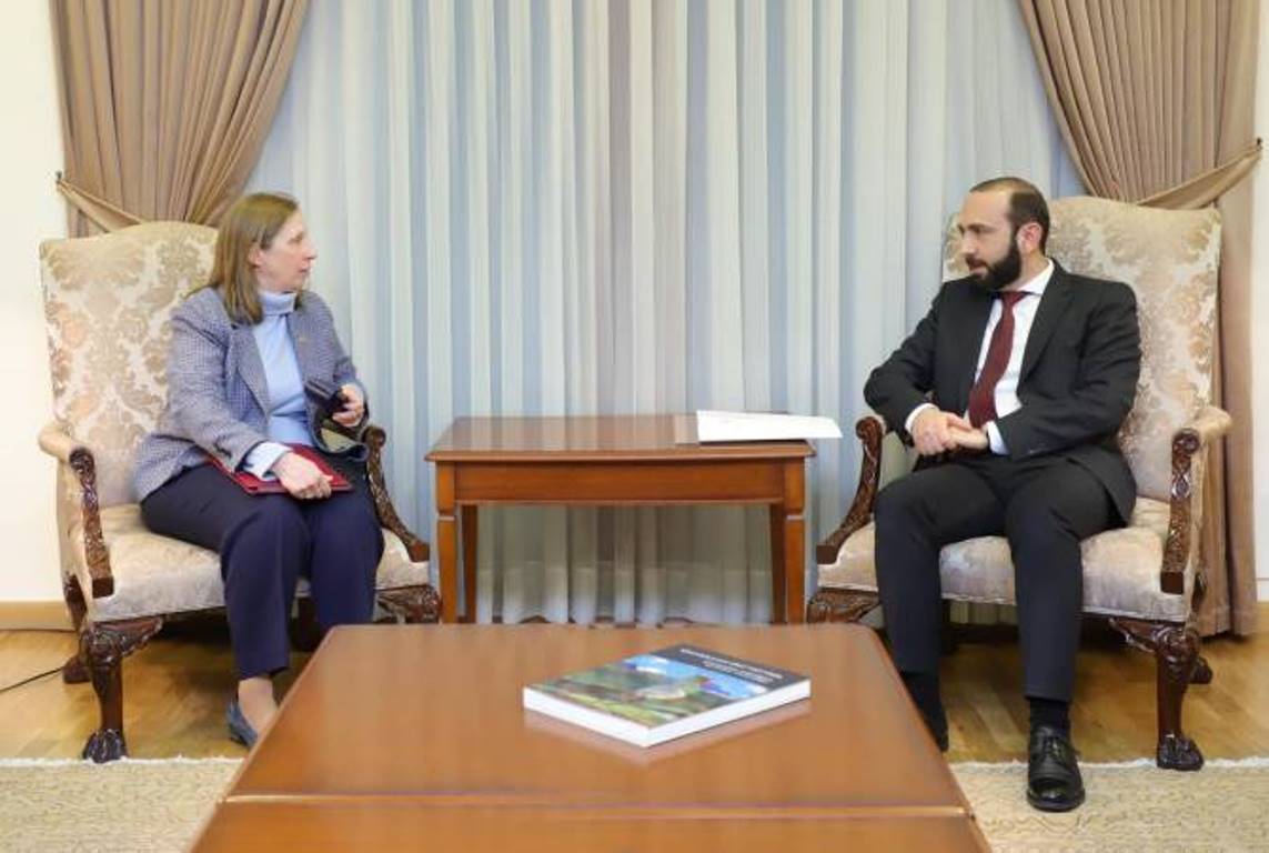 Глава МИД Армении и посол США обсудили ситуацию вокруг Нагорного Карабаха