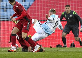 Национальная сборная Армении по футболу проиграла сборной Норвегии