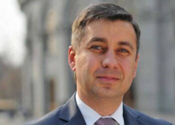 Владимир Карапетян представил подробности о ситуации в Украине и работе посольства Армении