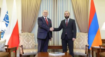 В Ереван прибыл действующий председатель ОБСЕ, министр иностранных дел Польши Збигнев Рау