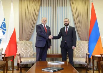 В Ереван прибыл действующий председатель ОБСЕ, министр иностранных дел Польши Збигнев Рау