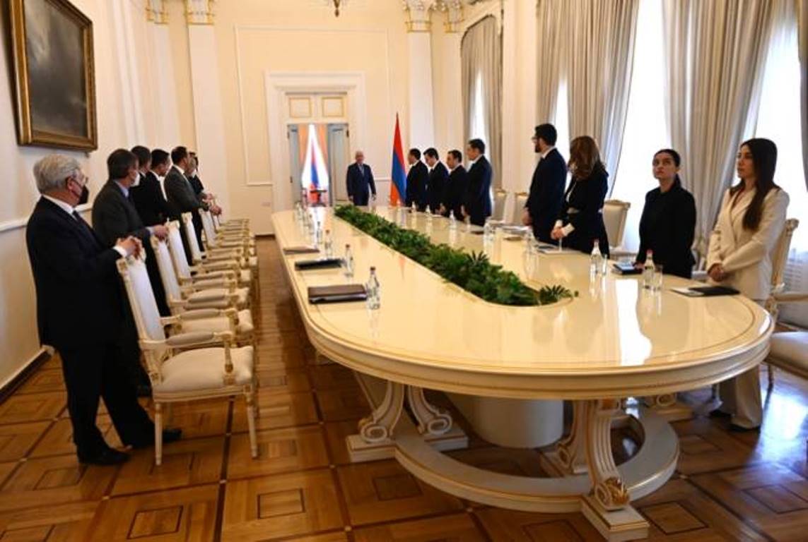 Глава МИД Италии на встрече с президентом Армении приветствовал стремление Армении двигаться по пути установления мира