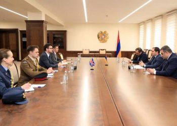 Великобритания поддерживает мирное урегулирование нагорно-карабахского конфликта в формате Минской группы ОБСЕ