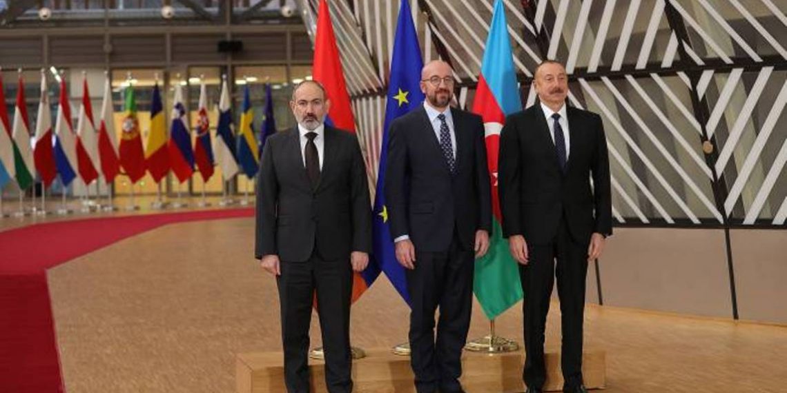 В Брюсселе состоялась трехсторонняя встреча Никола Пашиняна, Шарля Мишеля и Ильхама Алиева