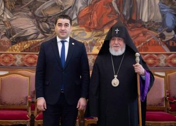 Католикос Всех Армян принял председателя Парламента Грузии