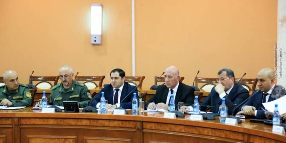 Министр обороны Республики Армения провел совещание 