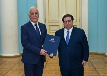 Посол Доминиканской Республики вручил президенту Армении верительные грамоты