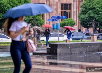 Усиление ветра, осадки в виде мокрого снега и дождя: прогноз погоды на ближайшие дни