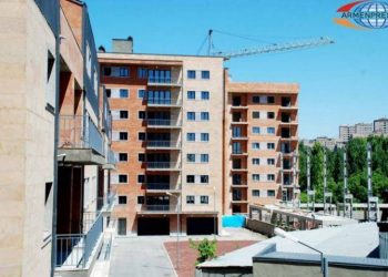 Началась регистрация беженцев из Азербайджана, проживающих в регионах во временных домах