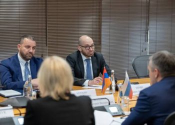 Россия и Армения договорились создать совместный портфель инвестиционных проектов